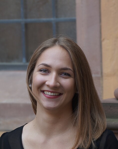 Lehrstuhlteam - Chair of Criminal Law, Criminal Procedure Law and Media ...