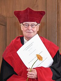  Prof. em. Dr. Dres. h.c. Michael Joachim Bonell 
