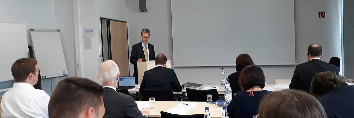 Vortrag Prof. Dr. Karl August Prinz von Sachsen Gessaphe